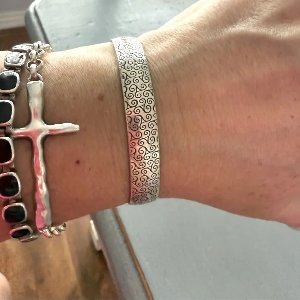 925 Sterling Silver Cuff Bracelet